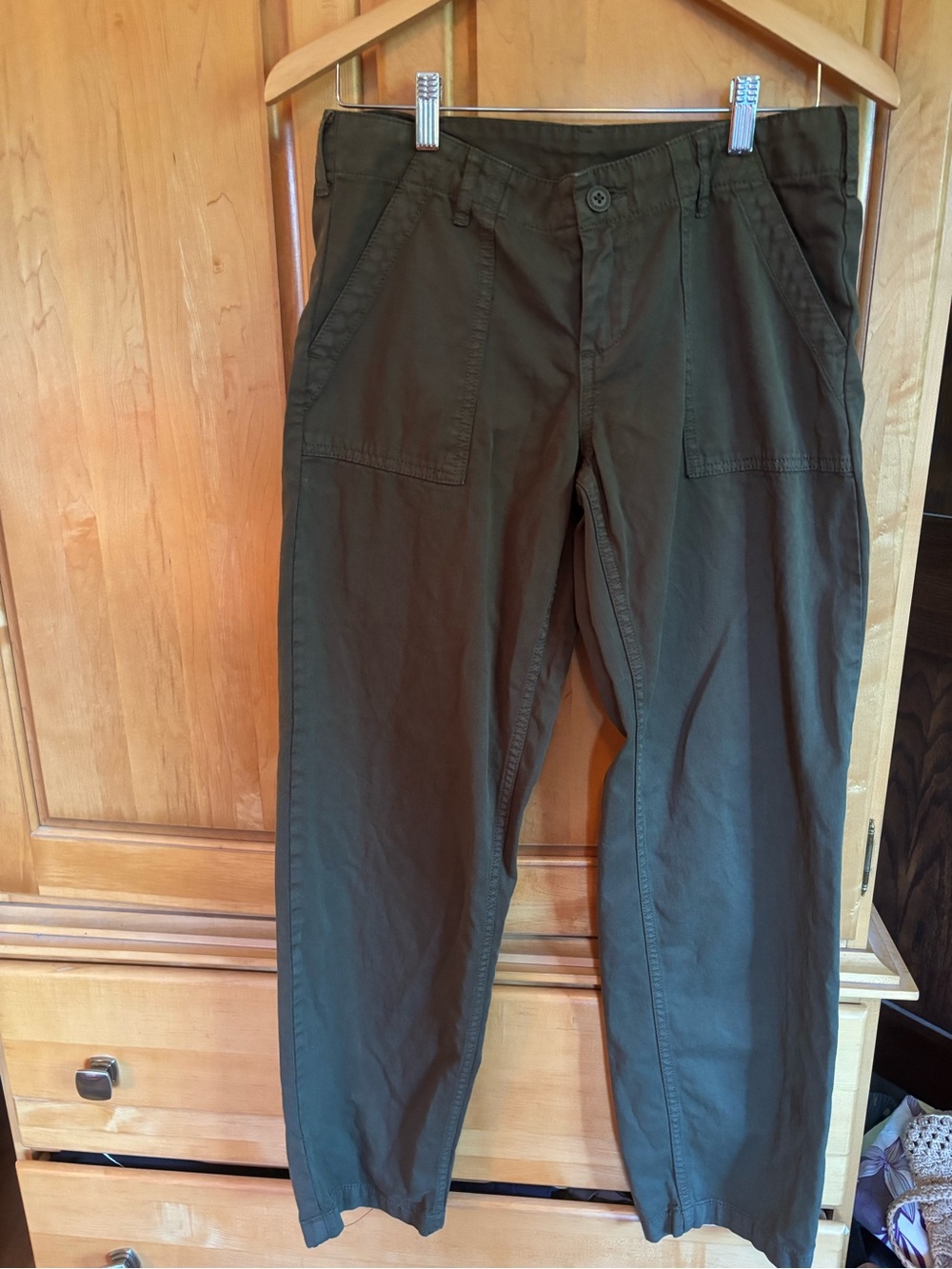 Women’s Brandy Melville Olive Green Casual Utility Pants